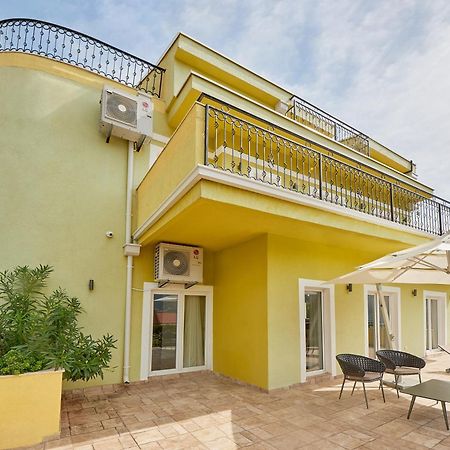 2Montenegro Mimoza Apartments Dobrota Bagian luar foto